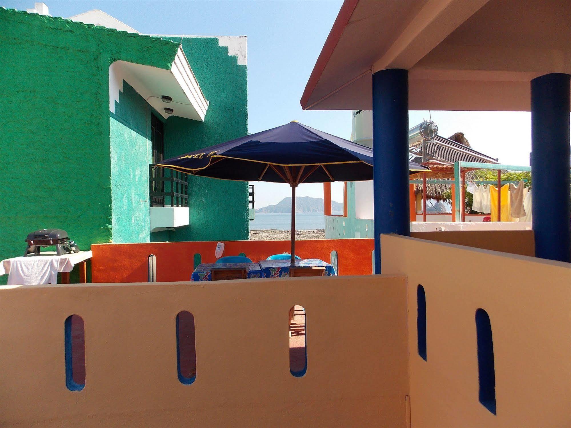 Bahia Hotel Barra de Navidad Exterior photo